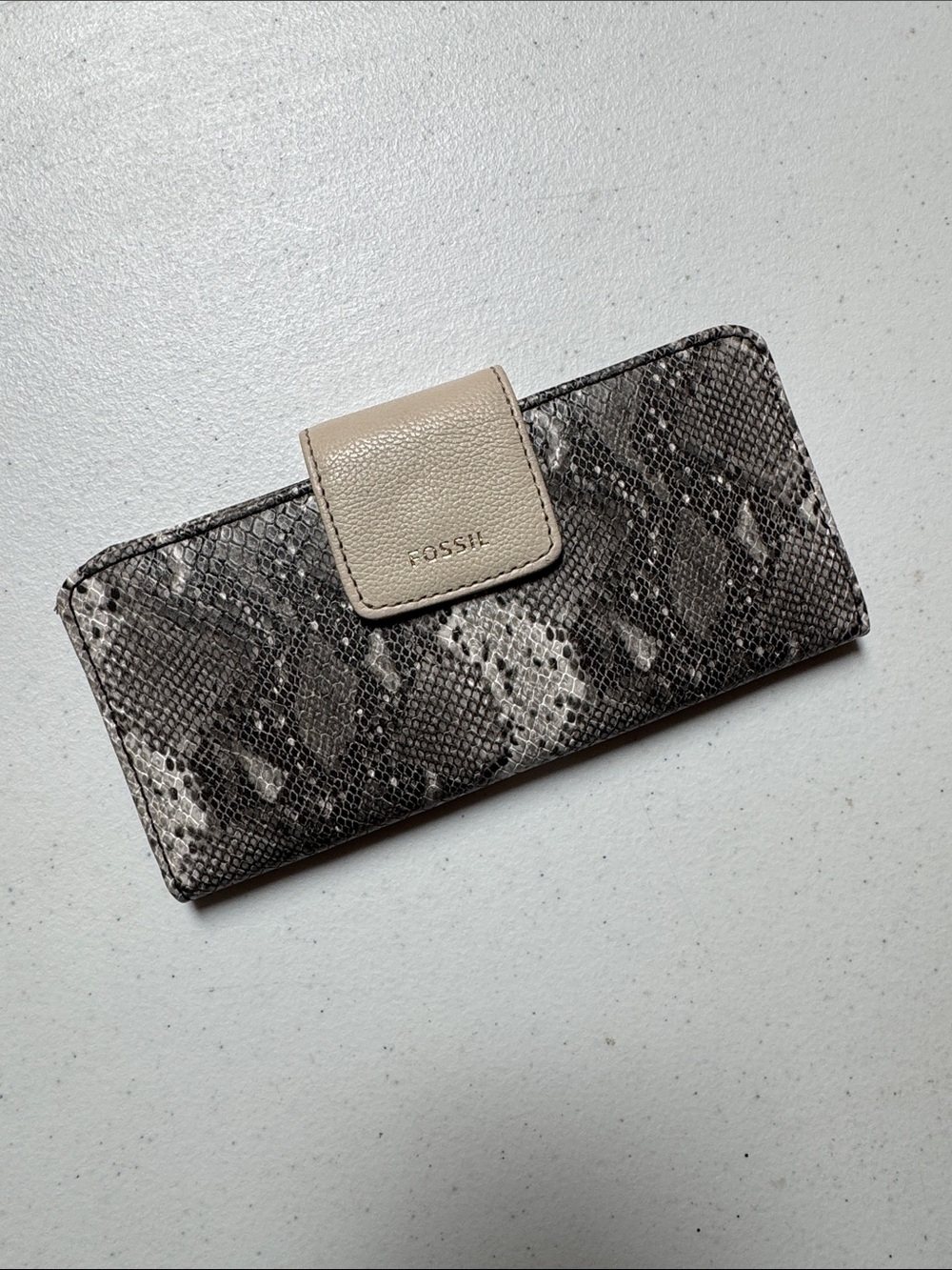 Fossil Snake-Print Wallet with Snap